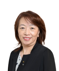 Tomoko Ebine